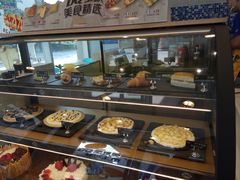 面包甜点陈列柜-DQ·蛋糕·冰淇淋(川沙东海岸店)