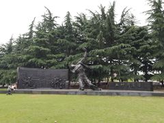 -上海市龙华烈士陵园