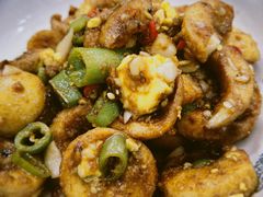 -湖南人家湘菜馆(镇江路店)