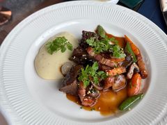 -福楼毕斯罗F Bistronome(国贸商城约会地标景观店)