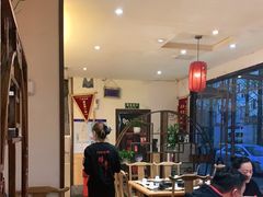 大堂-川中故事·成都老火锅(东书房店)