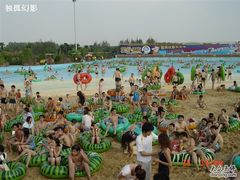 -热带风暴水上乐园(新镇路)