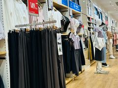 -优衣库(上海颛桥万达广场店)