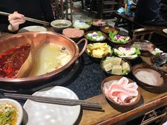 -重庆袁老四火锅(兖州九州新天地店)