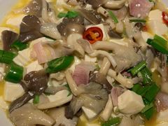 蘑菇豆腐-新白鹿餐厅(金鹰新街口店)