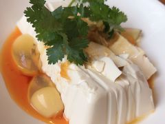-侬佳蒸菜馆(听潮店)