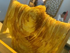 招牌奶香饼-关东小磨东北菜(上海长风大悦城店)