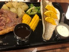 -必胜客(上地华联店)