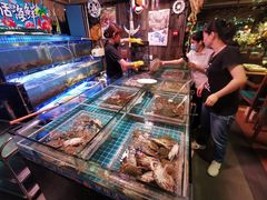 -领鲜活海鲜榴莲自助火锅(东门店)