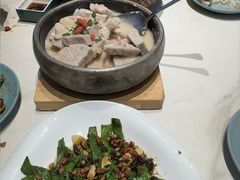 -老周家酱卤猪蹄私房菜(克拉玛依西街店)