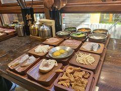 -银米·云南传统过桥米线(双廊黑金冠店)