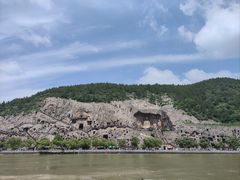-龙门石窟