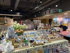 -猫的天空之城概念书店(苏州诚品店)