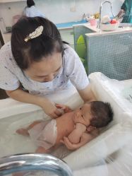 -爱瑞馨母婴护理中心(爱悠悠店)