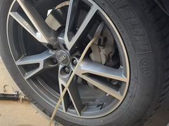 -成都华星名仕奥迪4S店(龙潭寺店)