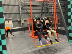 -极限PLAY运动娱乐新世界·团建派对潮玩休闲馆·室内蹦极高空游乐园