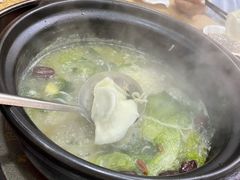 -濠轩阁特色生蚝火锅(水湾路店)