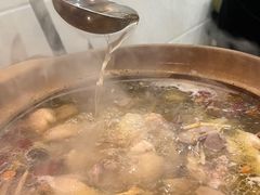 -威邵鸡煲(西华路总店)