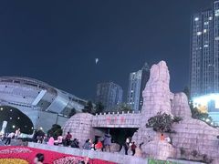 -观音桥步行街