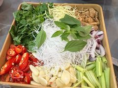 -官塘陈记鱼生·潮汕砂锅粥·牛肉火锅(潮枫路总店)