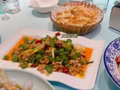 -小老板海鲜酒家(董家渡店)