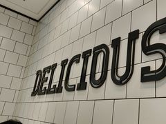 -麦当劳(凯德MALL太阳宫店)