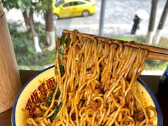 -二娃邓板凳面(解放碑店)
