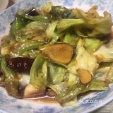 午餐吃手撕包菜