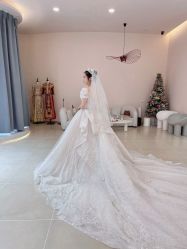 -Color卡诺婚纱礼服馆(南京严选店)