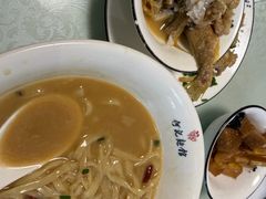 -何记面馆(龙泉山店)