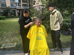 -首脑美容美发化妆美甲培训学校(龙岗校区)