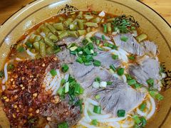 -肇兴特色牛肉粉