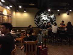 大堂-星巴克(北京首都国际机场7店)