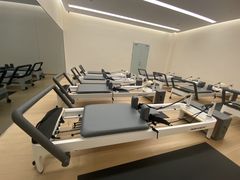 -乐刻瑜伽·普拉提·小瑜荚YogaPod(滨江银泰店)