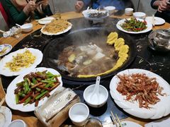 -山城家常菜铁锅炖鱼