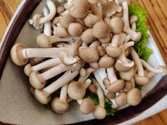 -毛辣果·贵州红酸汤牛肉火锅(西单店)