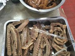 鹅翅-魏四小鱼锅贴王