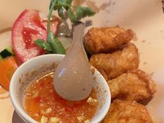 -大头虾越式风味餐厅(光明广场店)