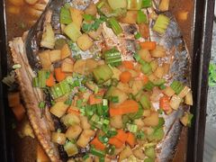 -里岛烤鱼(东港凯虹广场店)