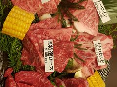 松阪牛肉拼盘-松阪牛焼肉M(法善寺横丁店)