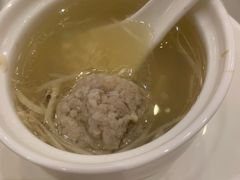 -梅龙镇酒家(南京西路总店)