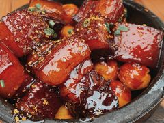 桂花红烧香猪肉-时光乌托邦空中花园餐厅川味·融合菜(幸福广场店)