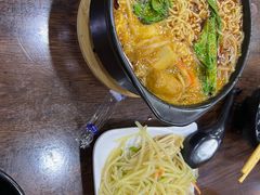 -小胡驴肉火烧 砂锅米线(义和庄店)