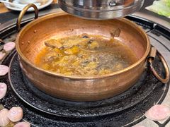 -阿山卓·野生菌火锅·纳西火塘烤肉