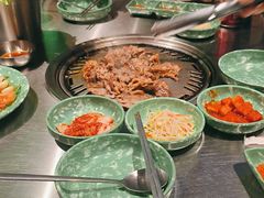 -欧巴炭烤肉오빠숯불구이(南京东路店)