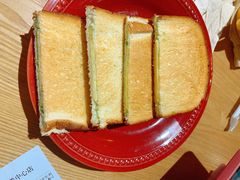 咖椰吐司-HELLO 27 意面·沙拉·帕尼尼