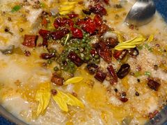 -八府香鸭·啫啫煲(华山路店)