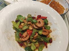 -海派美食·家宴海鲜青岛菜·石锅鲽鱼头(东方城店)
