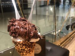 -VENCHI 闻绮(北京国贸商城店)