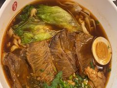 -康师傅私房牛肉面(申虹店)